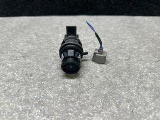 Насос омывателя стекла TOYOTA PRIUS - 30 09-17