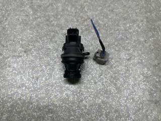 Насос омывателя стекла PRIUS - 30 09-17