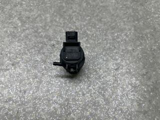 Насос омывателя стекла PRIUS - 30 09-17