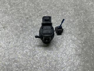 Насос омывателя стекла PRIUS - 30 09-17