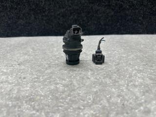 Насос омывателя стекла PRIUS - 30 09-17