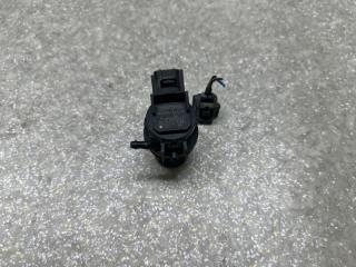 Насос омывателя стекла PRIUS - 30 09-17