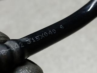 Трубка топливная H3 05-10 2006 L52 3.5 L