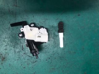 Замок лючка бензобака NX 14-21 2020 8ARFTS 2.0TURBO