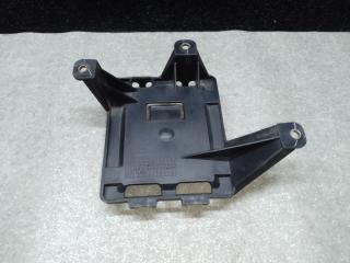 Кронштейн H3 05-10 2006 L52 3.5 L