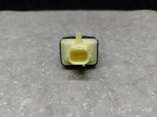 Датчик удара передний левый TOYOTA CAMRY 55 14-17 2.5 2ARFXE