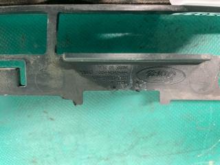 Решетка переднего бампера FORD FUSION 14- C15HDTX