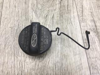 Крышка топливного бака TOYOTA SIENNA 11-16 2012