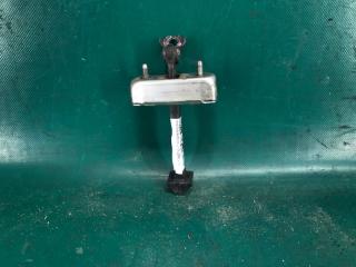 Ограничитель двери передний левый TOYOTA AVALON 05-12 2006