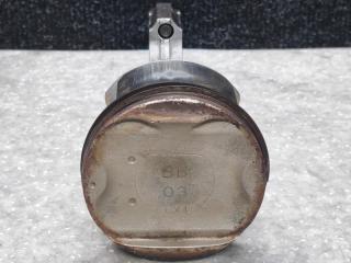 Поршень NISSAN JUKE 10-19 1.6 HR16DE