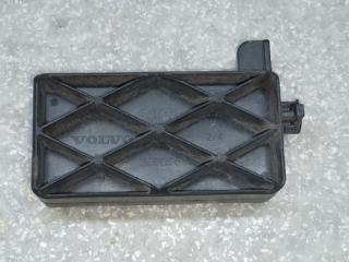 Крепление радиатора VOLVO XC70 07-16 Б/У Крепление радиатора VOLVO XC70 07-16