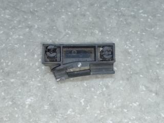 Кронштейн правый XC70 07-16