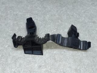 Кронштейн VOLVO XC70 07-16