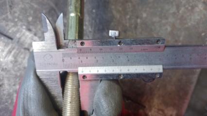 Рулевая тяга правая 323 BG 89-94