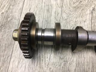 Распредвал правый G35 03-07 3.5 VQ35DE