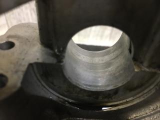 Головка блока цилиндров левая FX S50 03-08 3.5 VQ35