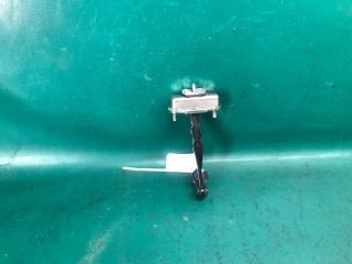 Ограничитель двери задний правый X-TRAIL/ROGUE T32 13-20 2016 2.5 QR25DE