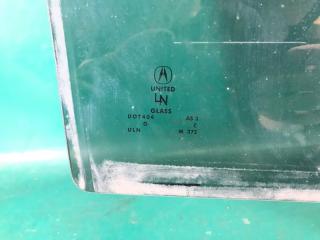 Стекло двери заднее правое MDX (YD2) 06-13 2009 3.7 J37A1