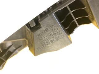 Кронштейн переднего бампера (на крыле) левый NIRO SG2 22-