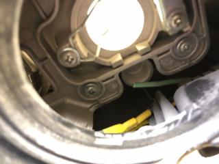 Фара левая ENTOURAGE 06-09