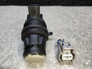 Насос омывателя стекла задний TOYOTA LAND CRUISER PRADO 120 02-09