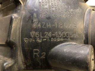 Фара правая EXPLORER 05-10