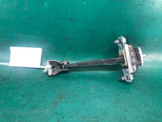 Ограничитель двери передний правый HYUNDAI ELANTRA AD 16-