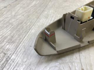 Кнопка стеклоподъемника передняя правая SOLARA 03-09 2003 2.4 2AZFE