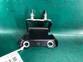 Петля крышки багажника NX 14-21 2020 8ARFTS 2.0TURBO
