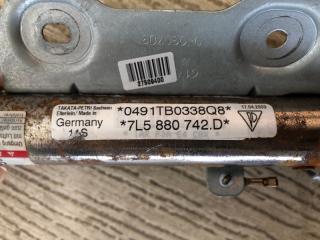 Подушка безопасности (штора) правая CAYENNE 07-10