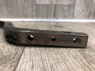 Петля крышки багажника TOYOTA CAMRY 40 06-11