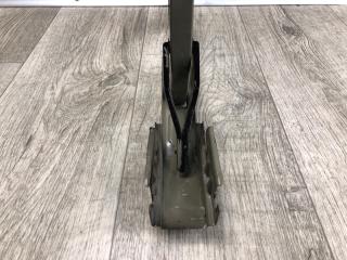 Петля крышки багажника CAMRY 40 06-11