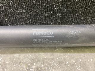 Амортизатор крышки багажника правый ESCAPE 12-19 2014 T20HDTX