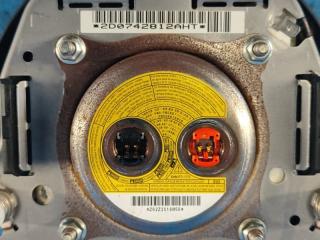 Подушка безопасности в руль LEXUS CT200 11-17 1.8 2ZRFXE