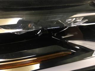 Фара передняя правая ES 18-