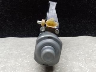 Моторчик стеклоподъемника задний левый HYUNDAI SONATA YF 10-14