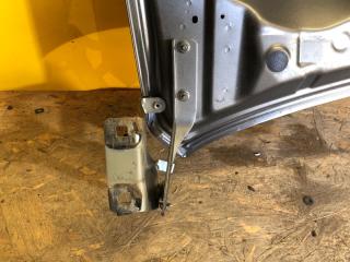 Петля капота правая NISSAN LEAF 18-