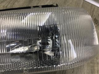 Фара левая SUBURBAN 00-06