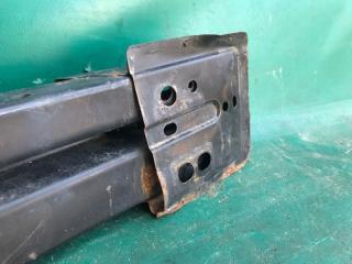 Усилитель переднего бампера CAMRY 40 06-11 2008 2.4 2AZFE