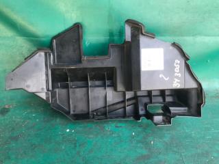 Дефлектор радиатора правый ROGUE 08-15 2015 2.5 QR25DE