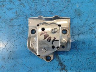 Кронштейн усилителя заднего бампера правый HS250H (ANF10) 09-12 2009 2.4 2AZFXE