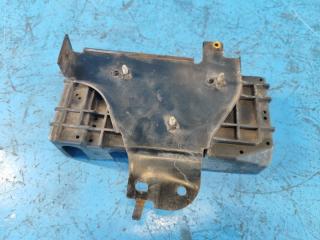 Кронштейн блока предохранителей MUSTANG 15-