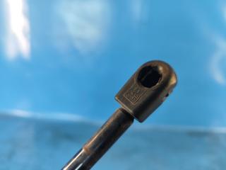 Амортизатор крышки багажника правый FORD ESCAPE 12-19 T15HDTX