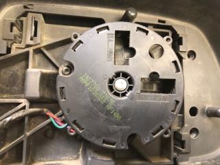 Зеркало правое GRAND CHEROKEE 04-10