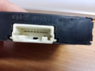 Блок иммобилайзера LS460 06-12