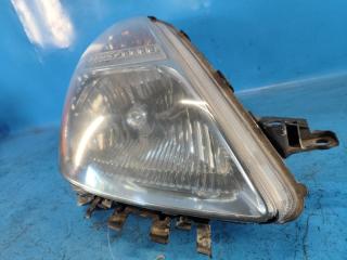 Фара правая TOYOTA PRIUS - 20 03-11 1NZ-FXE 1.5L