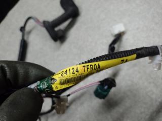 Проводка двери передняя правая X-TRAIL/ROGUE T32 13-20 2016 2.5 QR25DE