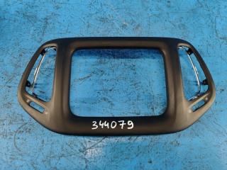 Накладка торпедо под магнитолу JEEP COMPASS 17-21 2018