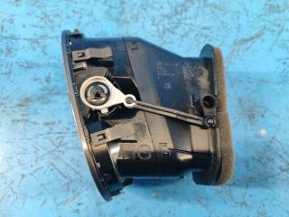 Дефлектор воздушный правый TIGUAN 08-17 2017 2.0 CCTA