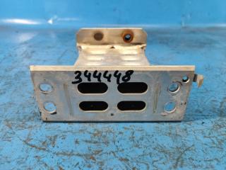 Кронштейн усилителя переднего бампера левый LEXUS CT200 11-17 2012